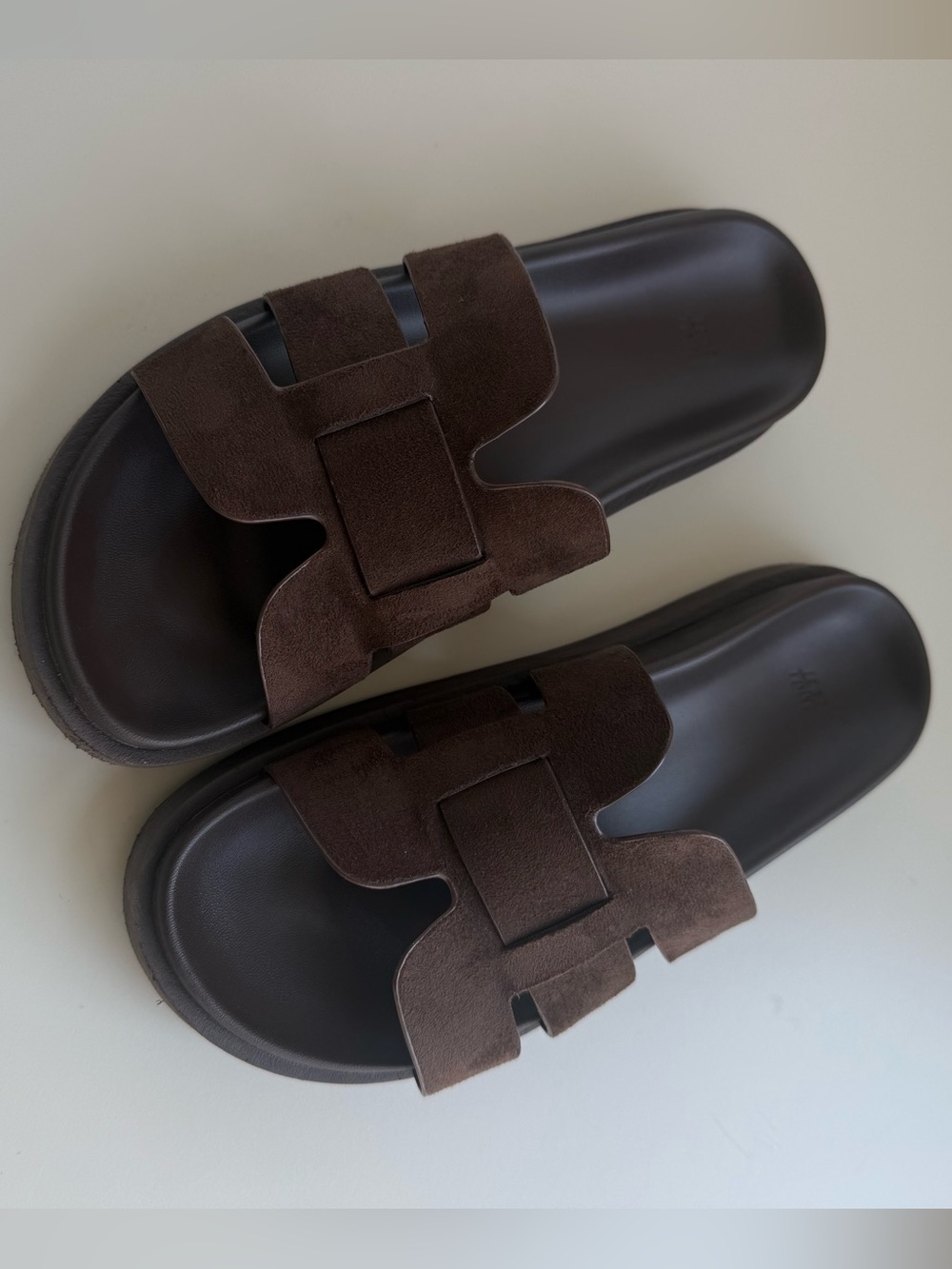 H&M Dark Brown Footbed Sandals Size 8 - Picture 9 of 9